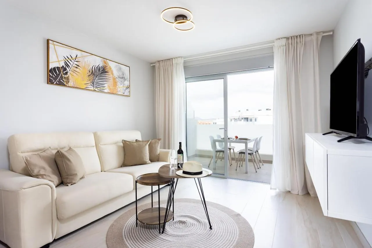 Home2Book Stylish & Relax Attic La Tejita, Pool