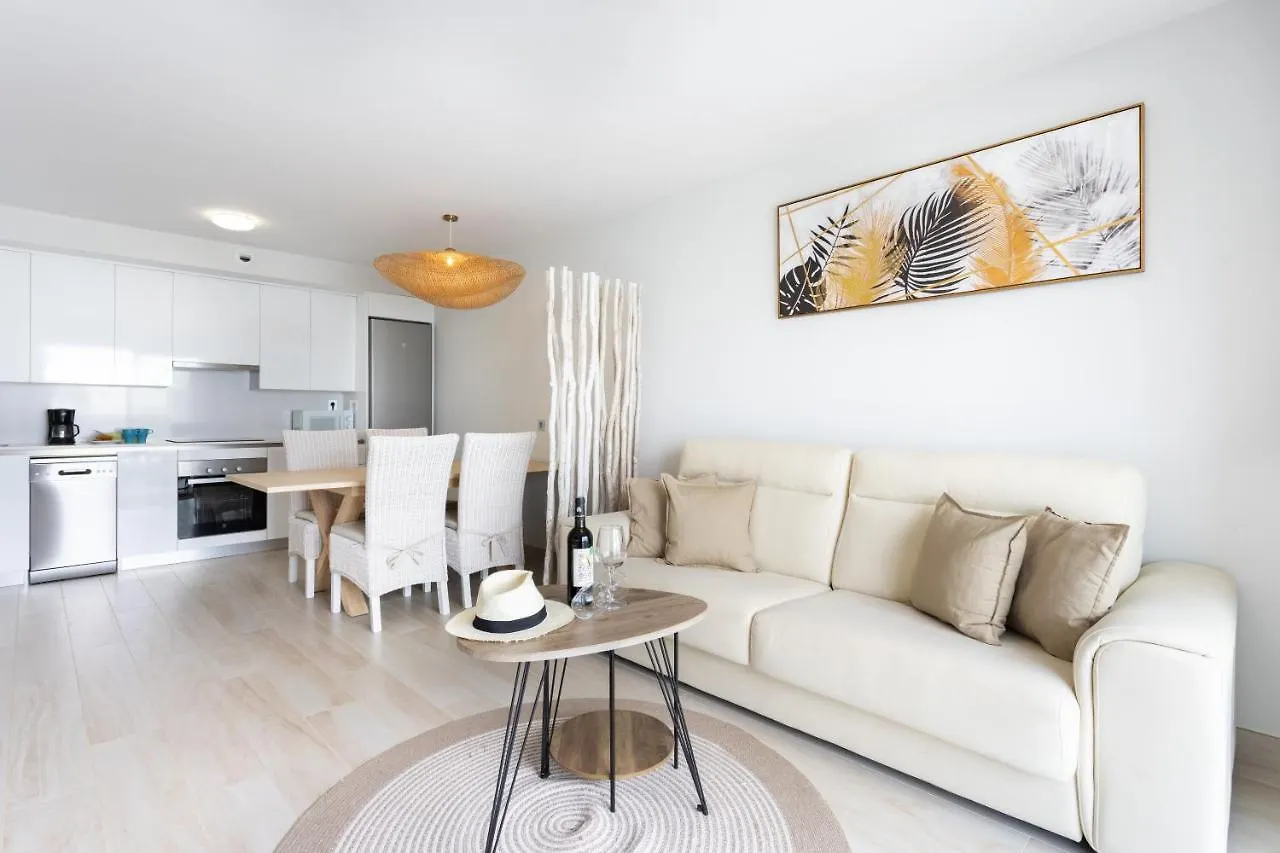 Home2Book Stylish & Relax Attic La Tejita, Pool